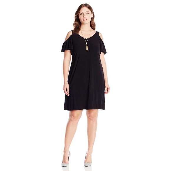 Dresses & Skirts - Cold Shoulder Midi Dress w Necklace